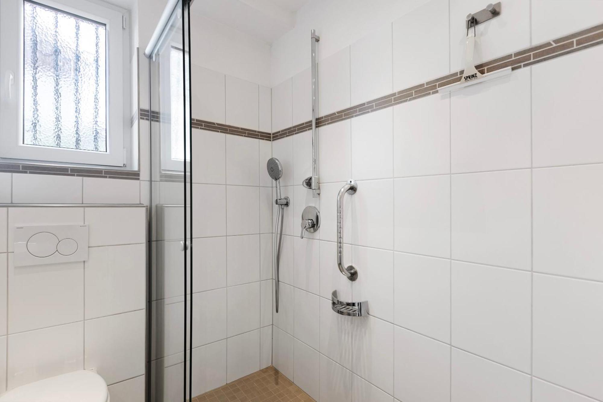 Rotes Haus Ueber Den Weinbergen Apartment Konstanz Luaran gambar